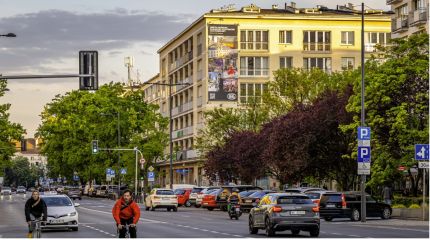 Rozrywkowa Warszawa-Reklama wielkoformatowa